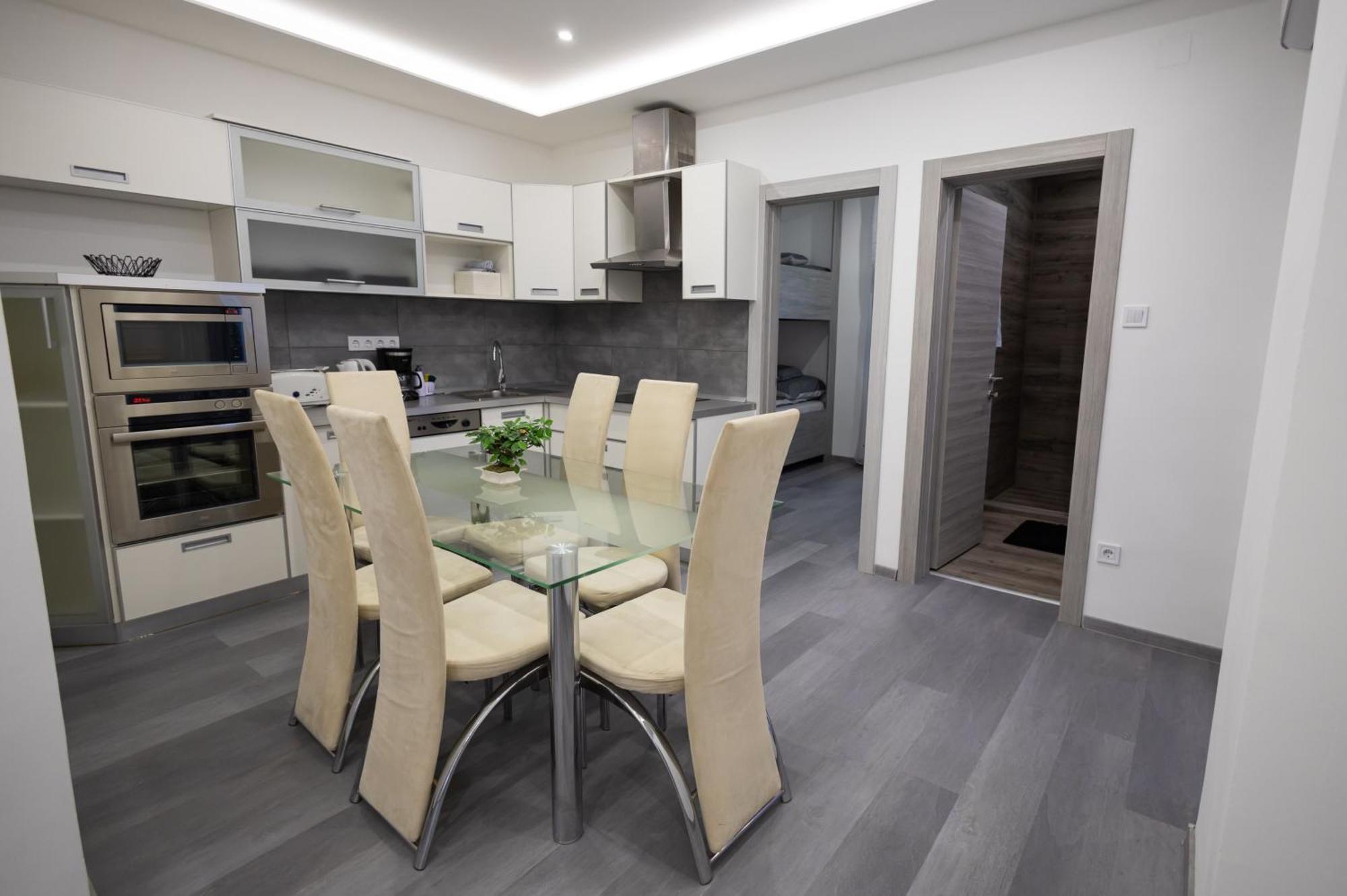 Fonix Apartman Debrecen Ngoại thất bức ảnh
