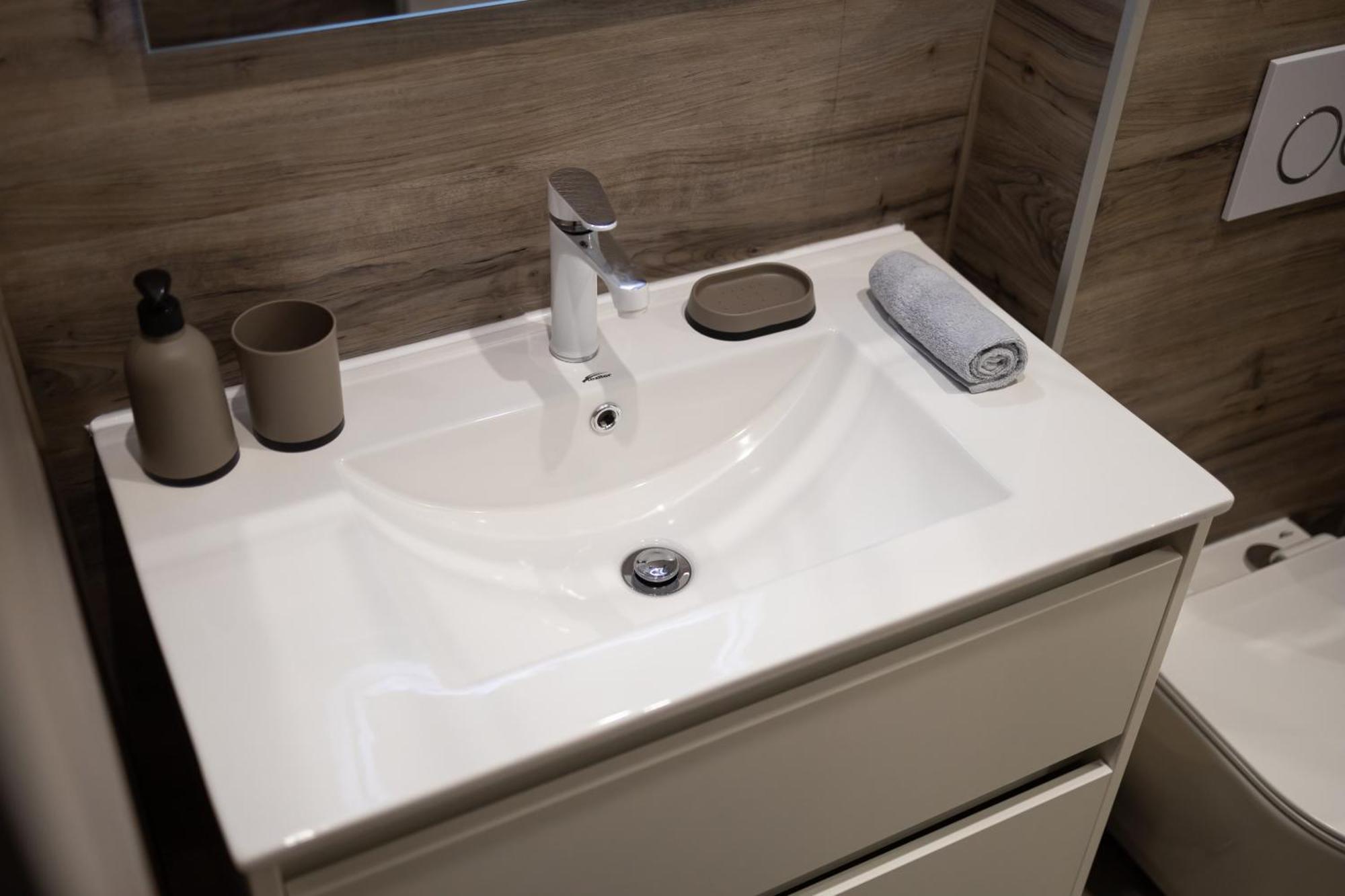 Fonix Apartman Debrecen Ngoại thất bức ảnh
