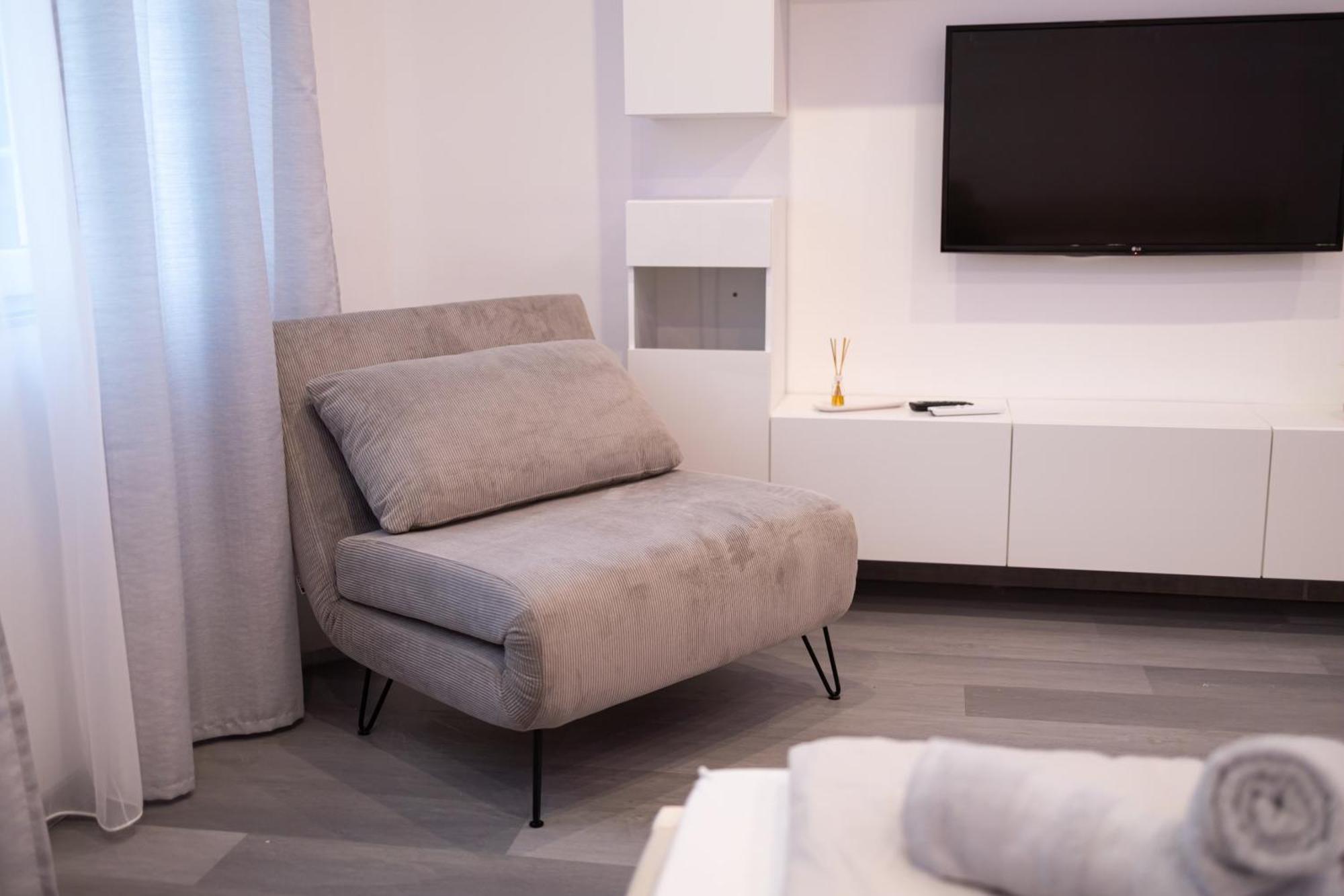 Fonix Apartman Debrecen Ngoại thất bức ảnh