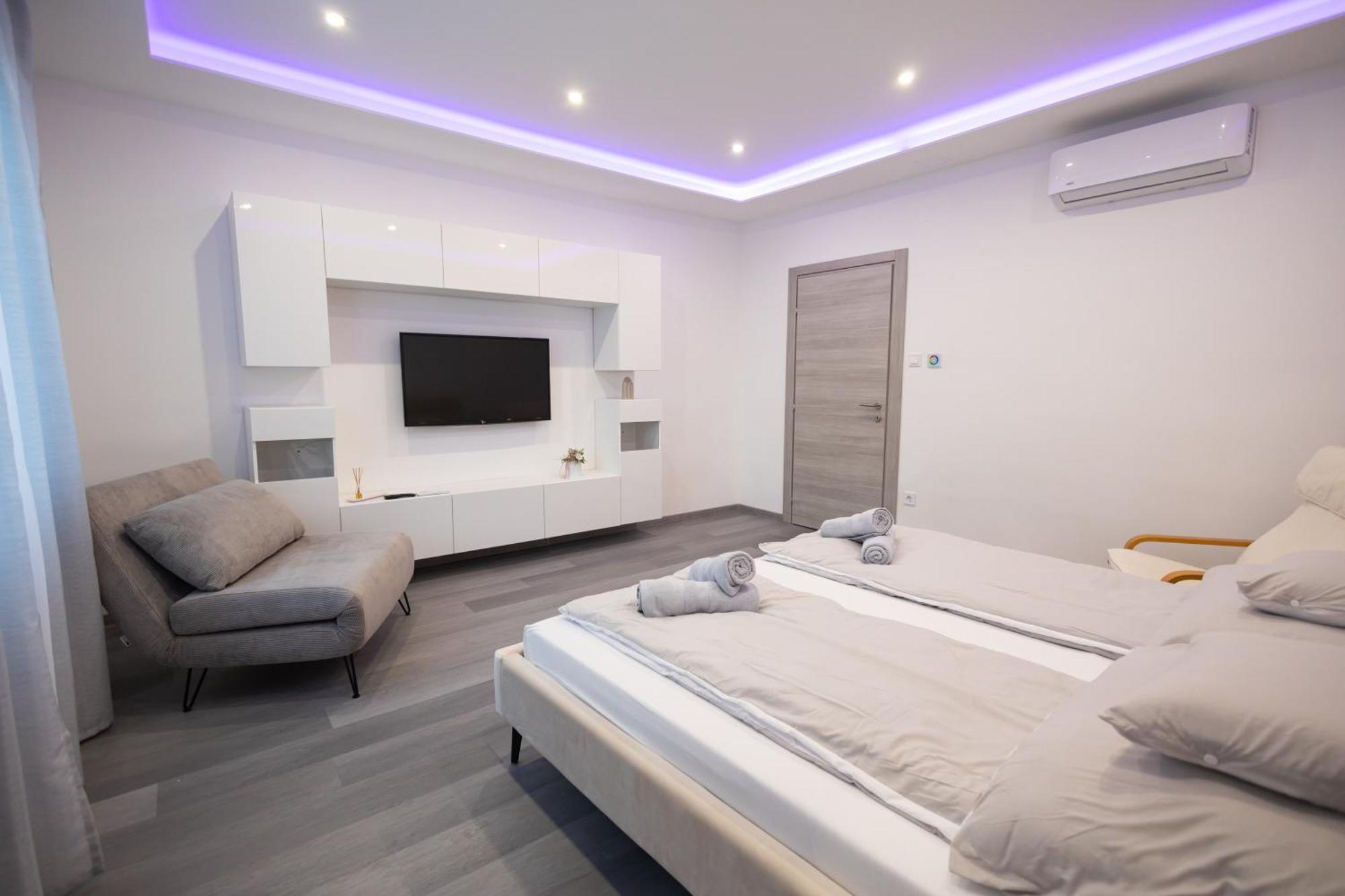 Fonix Apartman Debrecen Ngoại thất bức ảnh